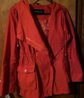 Guess Los Angeles Red Hooded Raincoat Jacket Womens Size M — photo 1