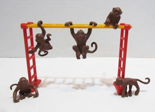 MARX 1950's SUPER CIRCUS PLAYSET PERFORMING MONKEY LOT OF 5 W/ MONKEY BARS VTG