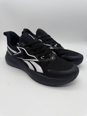 BRAND NEW Reebok Verse Mens 10.5 M AR30283M-BH Sneakers Black/White