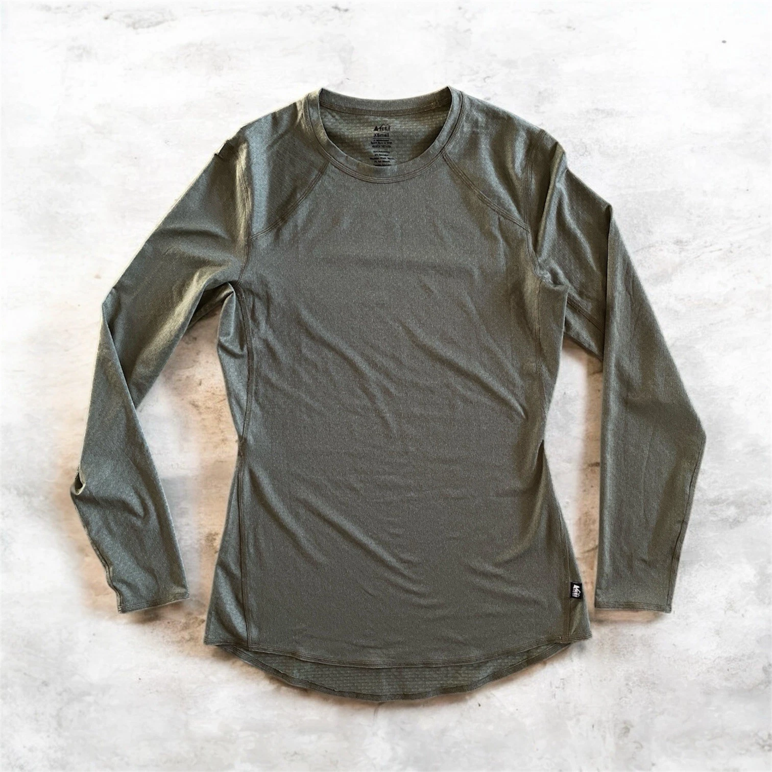 REI CO-OP LIGHTWEIGHT BASE LAYER LONG-SLEEVE CREW TOP - WOMEN'S XS SAGE GREEN