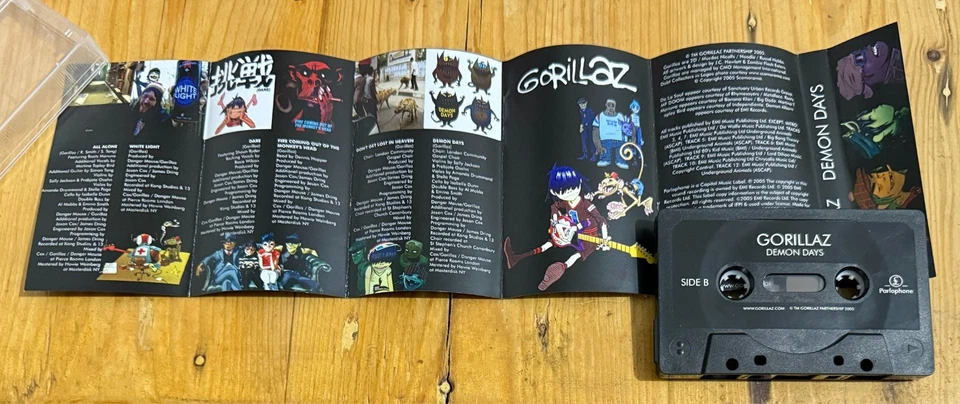 GORILLAZ Cassette Tapes - Image 3 of 4