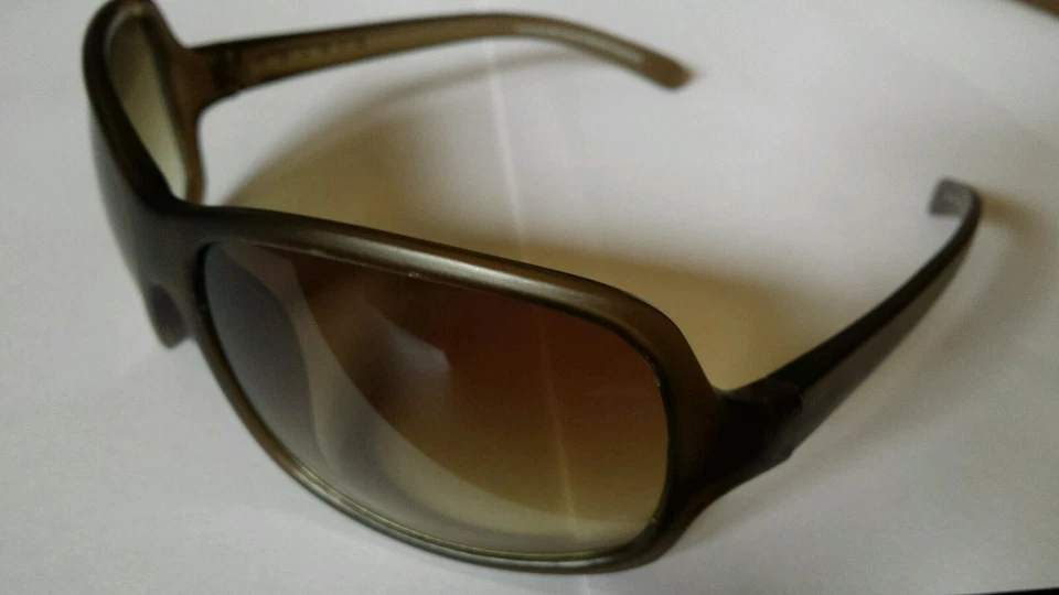 OCCHIALI DA SOLE DONNA SISLEY,VINTAGE STYLE,UV110S,UV100%,SUN GLASSES,MADE ITALY Foto 3 de 4