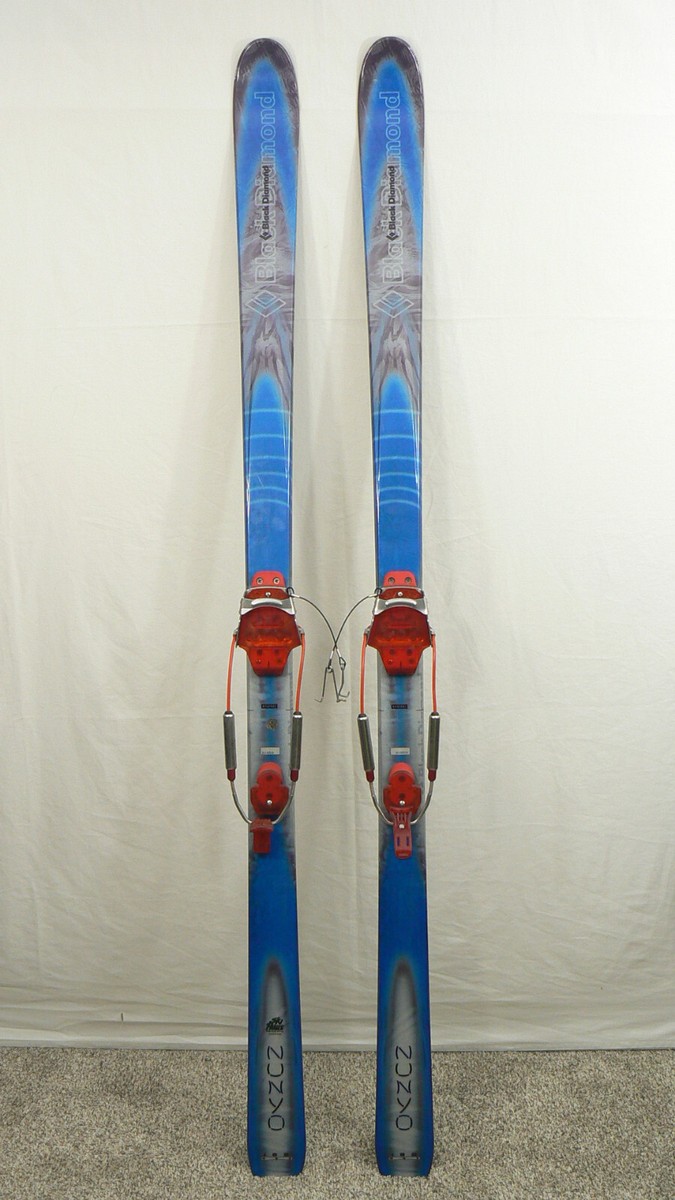 183 cm Black Diamond NUNYO Telemark Skis w/ G3 Targa 183 cm Black Diamond NUNYO Telemark Skis w/ G3 Targa