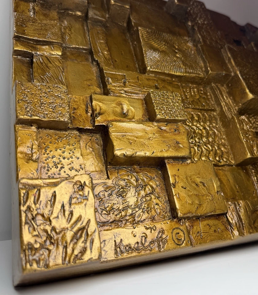 Arte arquitectónico firmado © 1970 brutalista fundido en relieve de pared escultura oro bronce Foto 2 de 4