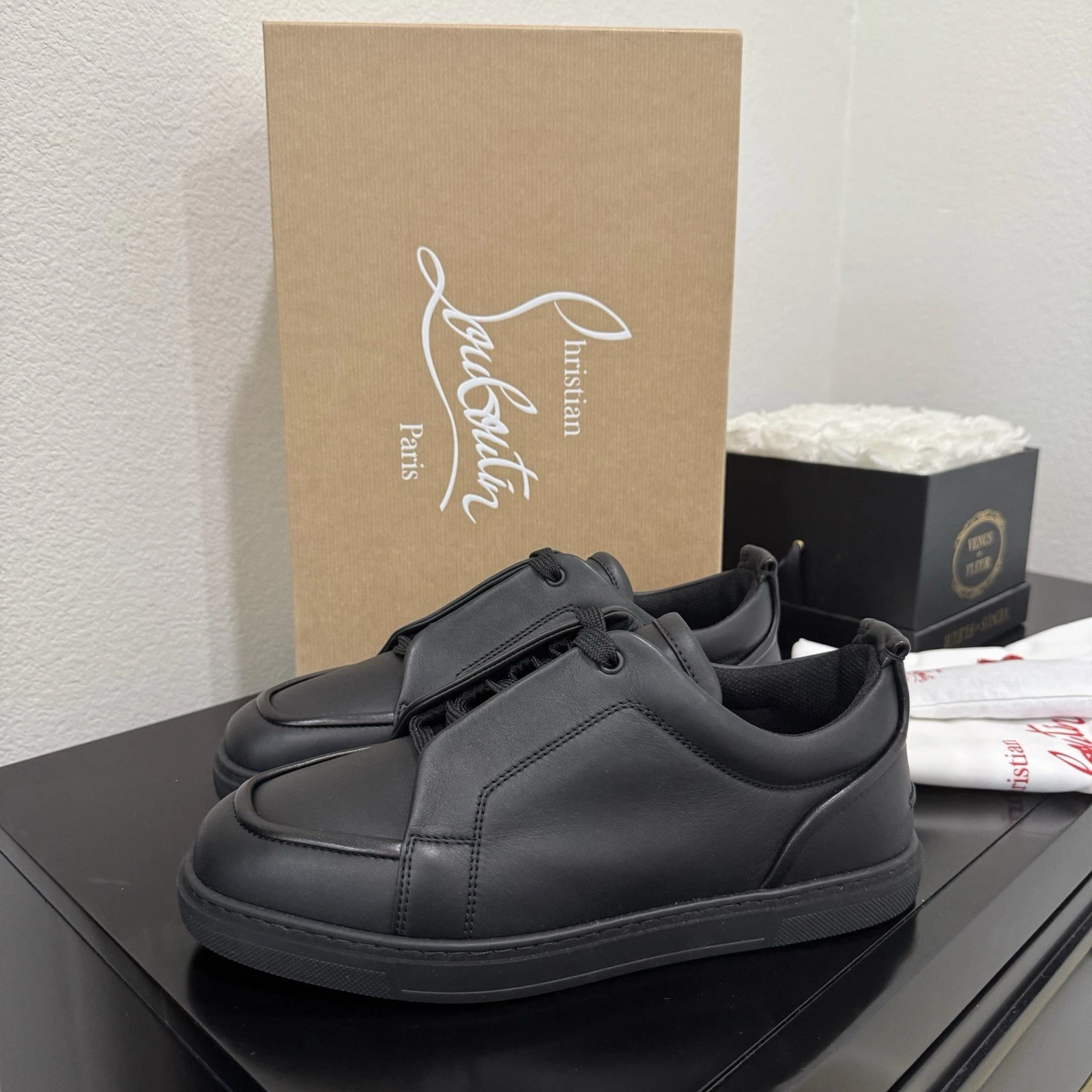 Christian Louboutin — Christian Louboutin Jimmy Adolon Black Leather 41