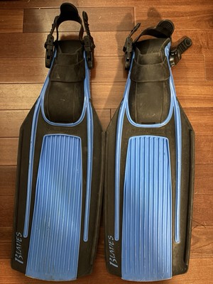 ダイビング　フィン　アクアラング　Aqualung　 U.S . Diver 　maid in USA AQUALUNG（アクアラング） 即日発送 大人向け 数量限定 U.S.DIVERS 4点