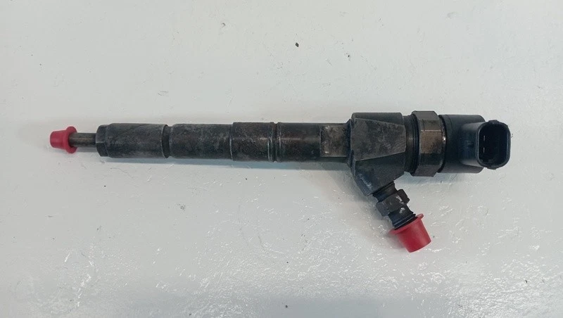 0445110159 1103822 injector for SAAB 9-3 CABRIOLET 1998 - image 2 of 4