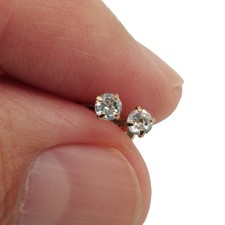 18K Rose Gold Filled Tarnish-Free 3mm x3mm Four-Claws Round Zircon Stud Earrings