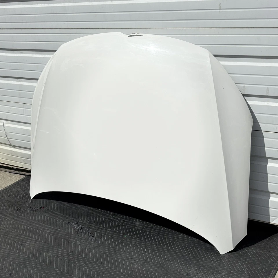 Capó de acero imprimado OEM para Volkswagen Passat 2012-2015 carrocería nueva Foto 2 de 4