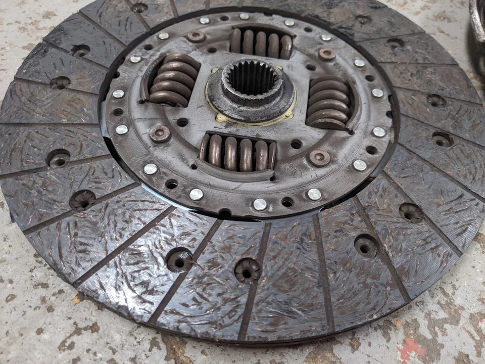 LAND ROVER FREELANDER 2.0 TD4 2007 USED CLUTCH SACHS 325025710 - Image 3 of 4