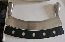 The Bold Bee 12” Stainless Mezzaluna Blade w/ Black Cover NEW