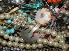 Junk Drawer Lot 2lbs Broken Vintage-Now Jewelry for Crafts Repairs — photo 5