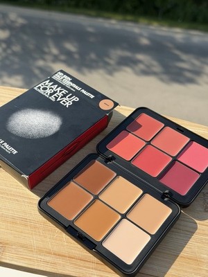 MAKE UP FOR EVER HD Skin Face Essentials Palette Cream Makeup