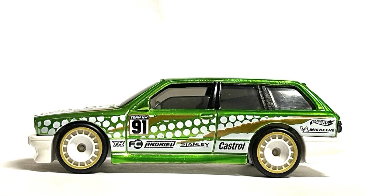 Hot Wheels New 2025 Super Treasure Hunt BMW M3 Wagon Loose No Card