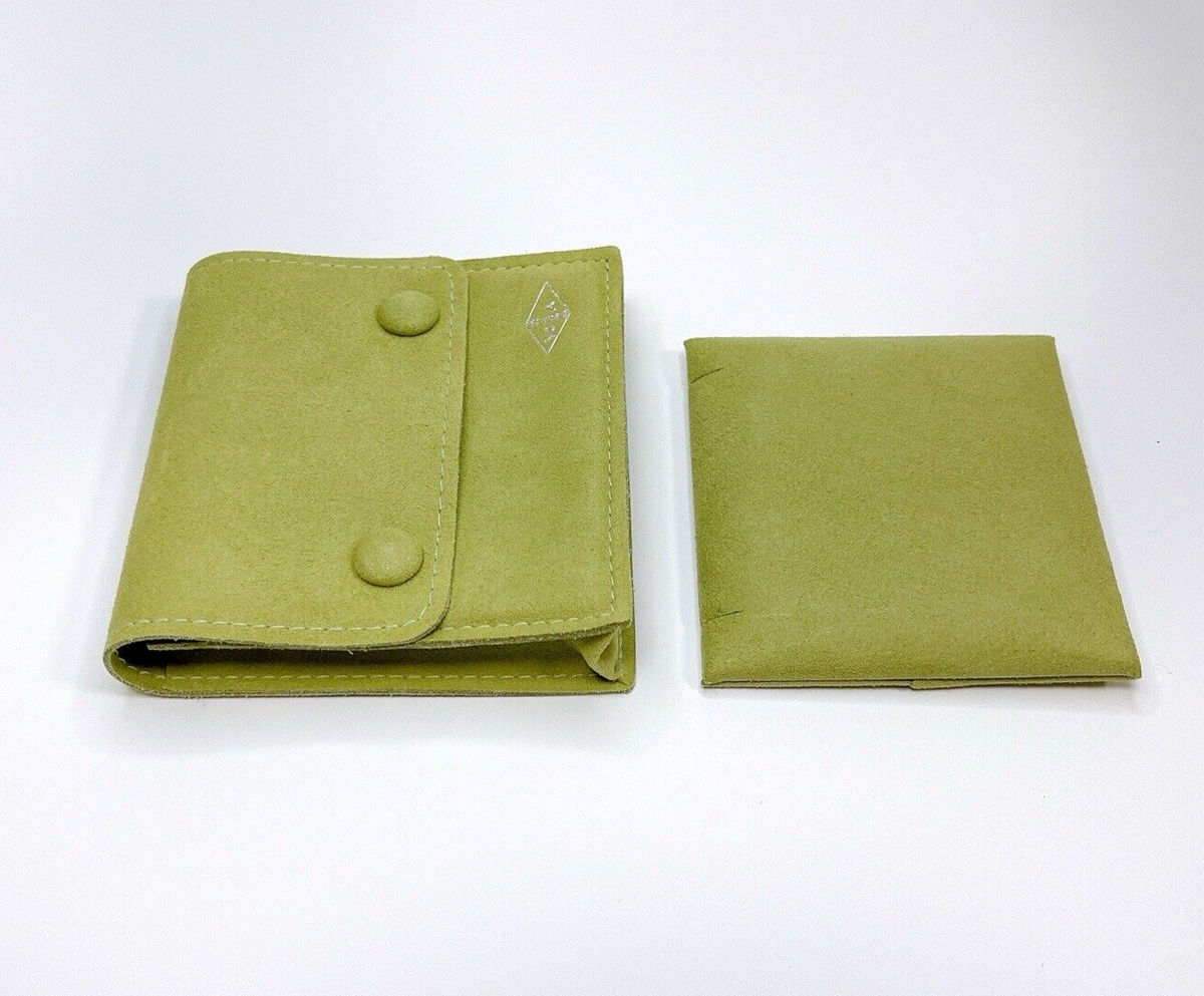 Van cleef & Arpels Medium Necklace Pouch Green suede case VCA