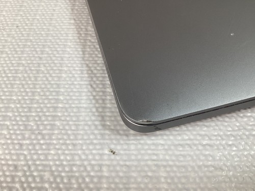 2019 Apple MacBook Pro A2141 i7-9750H 2.6GHz 16GB 512GB SSD 1020 Cycle See Pics - Picture 5 of 13