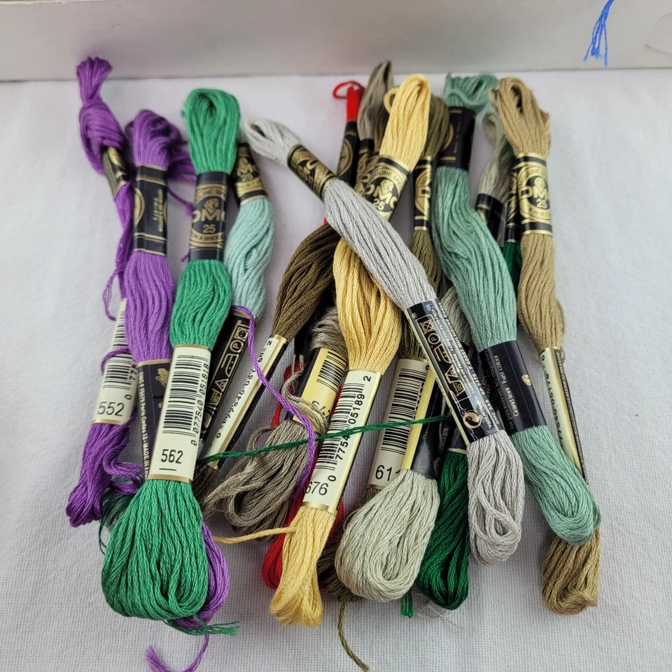 Lot of 165 Skeins DMC 25 Embroidery Floss Thread 100% Cotton (full & partial) - Image 2 of 4