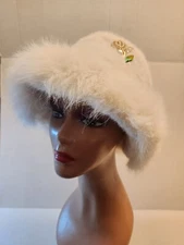 Brand New Fisherman Beige Faux Fur Bucket Ski Snow Hat Cap Winter Women Fluffy