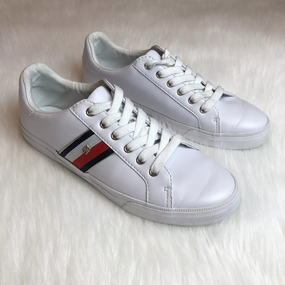 Nægte Habubu nominelt Tommy Hilfiger Slip-on Casual Flat Womens Shoes Lenka Sneaker White size 9  US | eBay