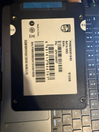 Phillips 500 GB SATA 2.5” w/ Linux Mint Pre-installed - Picture 3 of 5