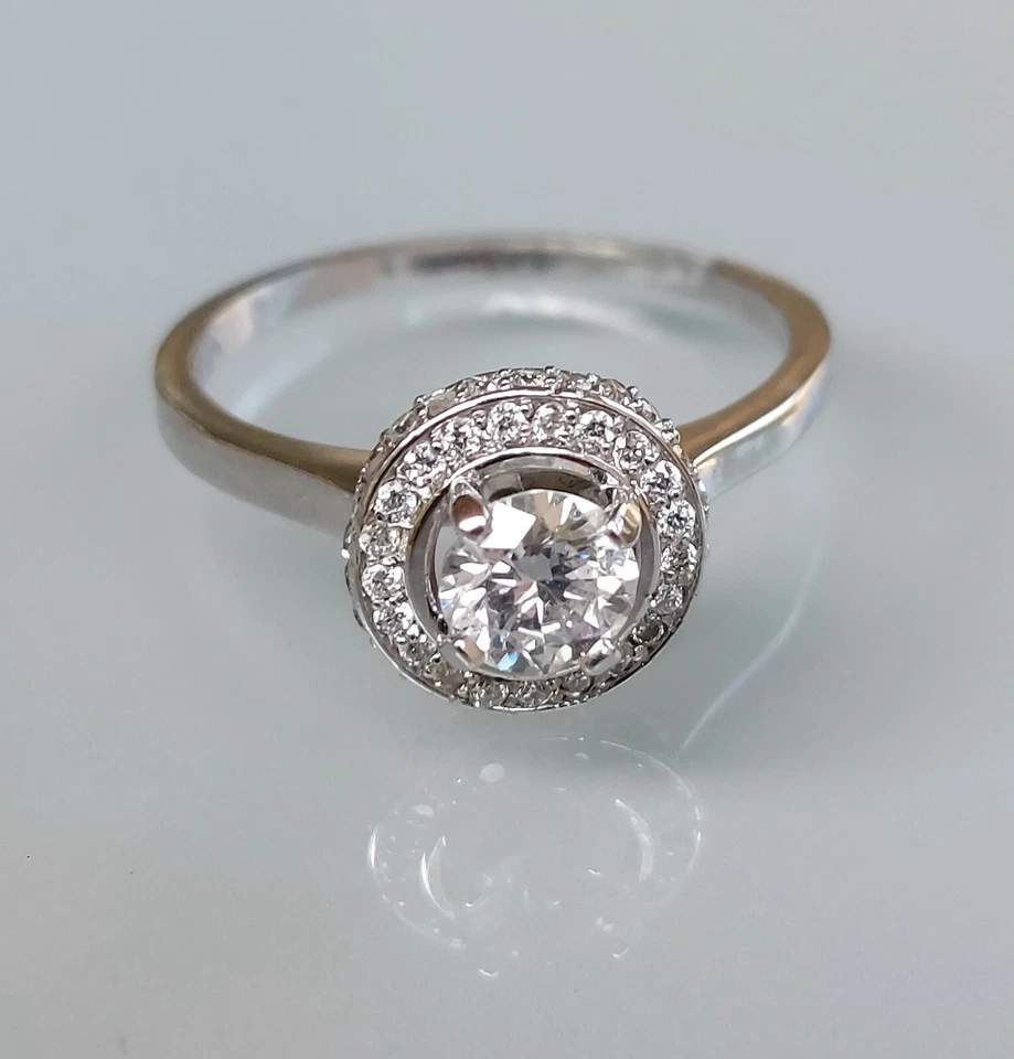 0.75 carat Natural diamond ring ,14k white gold, certified ring . Size 7 - Image 4 of 4