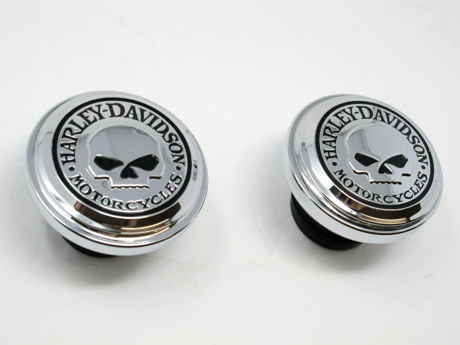 GENUINE HARLEY DAVIDSON CHROME L & R FUEL GAS CAPS WILLIE G SKULL