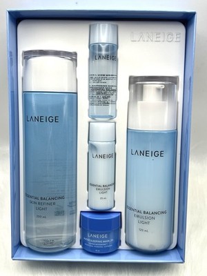 NIB Laneige Duo Set Light Essential Balancing Skin Refiner