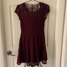 Love Fire Burgundy Lace Fit Flare Skater Dress Short Sleeve Sz S EUC Romantic