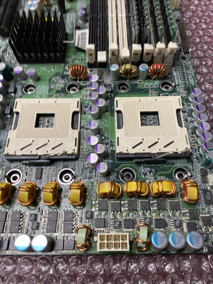 TYAN S2676 Thunder I7525 Motherboard DDR2 SOCKET 604, No CPU, 4GB RAM - Image 3 of 4