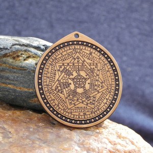 The-Seal-of-the-True-God-The-Sigil-of-Ameth-Sigillium-Dei-Emeth-neckace-Brass