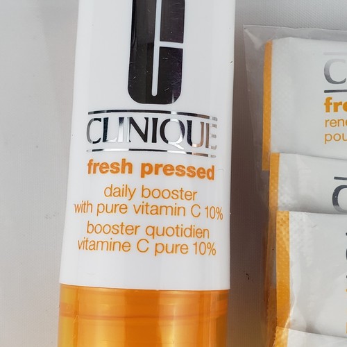 New Clinique Fresh Pressed Daily Booster with Pure Vitamin C 0.29 oz + 7 Packets - Picture 2 of 7