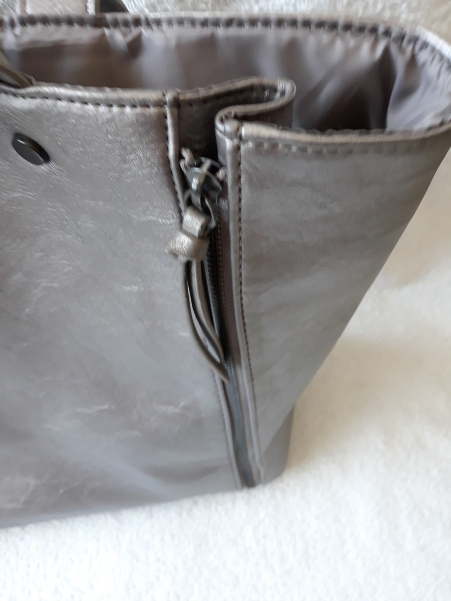 NEIMAN MARCUS Large Tote Bag Silver Metallic Expandable Side 