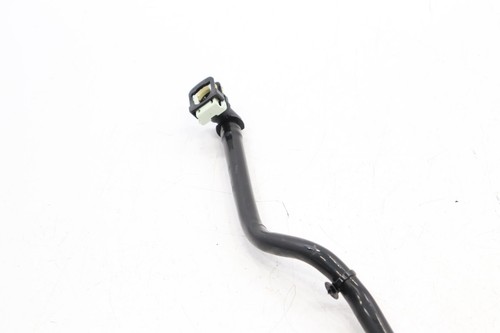 Volvo XC40 2019-2025 sistema de emisiones de combustible manguera de vacío tubería OEM 32224152 - Imagen 7 de 12