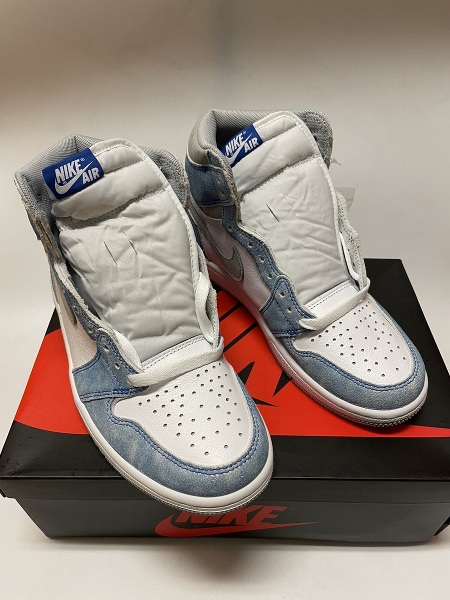 Nike Air Jordan 1 Retro High OG Hyper Royal Sneakers White