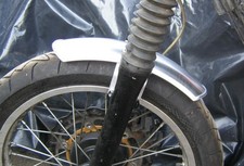 kurzer Aluminium Vorderrad Kotflügel mit Alu Haltern für Kawasaki  W 650 / W 800