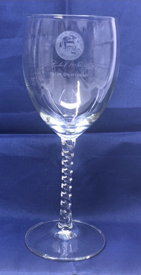 CHICAGO MAYOR RICHARD M. DALEY ETCHED WINE GLASS