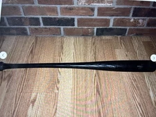 Louisville Slugger Plastic Bat C271  Black  33” 7.2oz Hit Homers