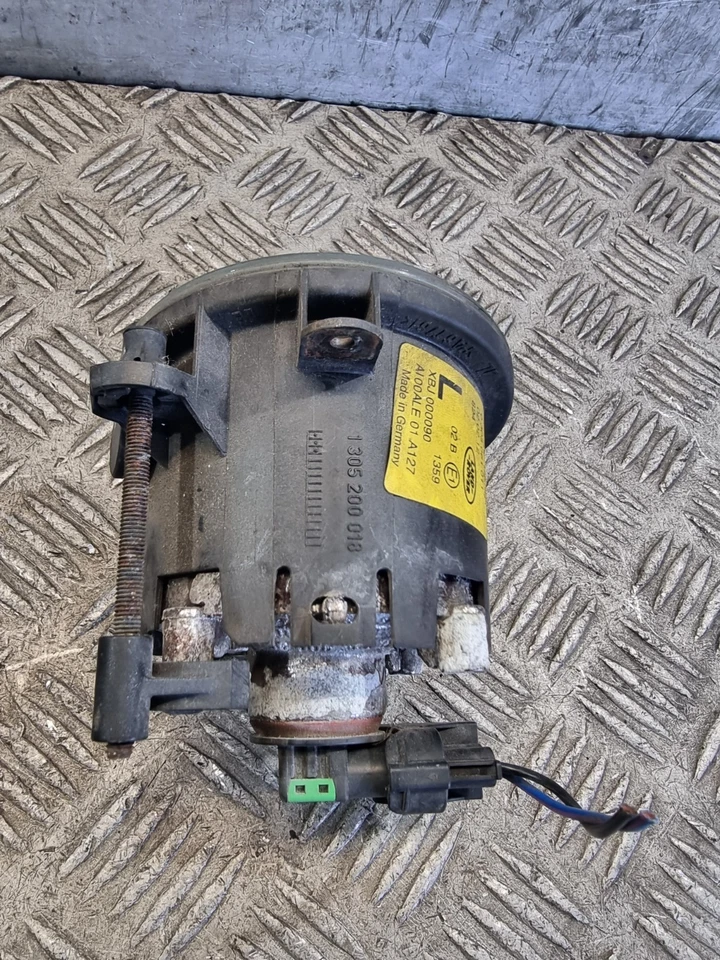 LAND ROVER RANGE ROVER SPORT FOG LIGHT FRONT LEFT NSF 0305061011 SUV STATE 2007 - Image 3 of 4