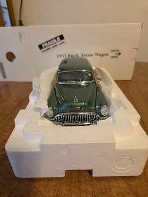 Danbury Mint Classic American Woodies 1953 Buick Roadmaster Estate Wagon