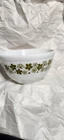 Pyrex Spring Blossom 402 (Crazy Daisy) Mixing Bowl