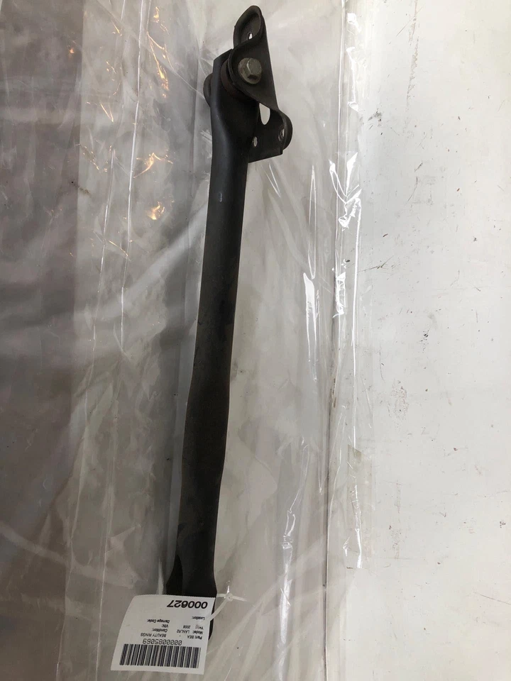 2008 - 2015 LAND ROVER LR2 Rear Lower Trailing Control Arm Right Passenger Side - Image 2 of 4