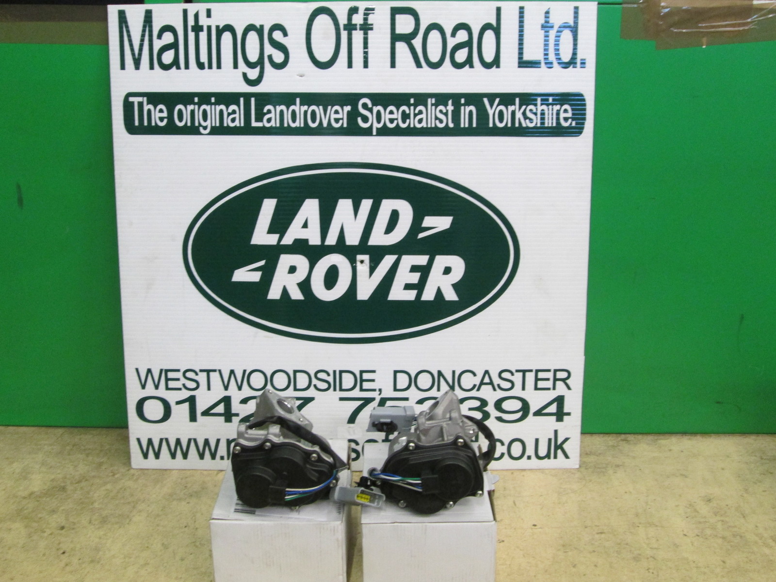 tdv8 egr valves 3.6 tdv8 Fits - range rover+ range rover sport lr018321 ...