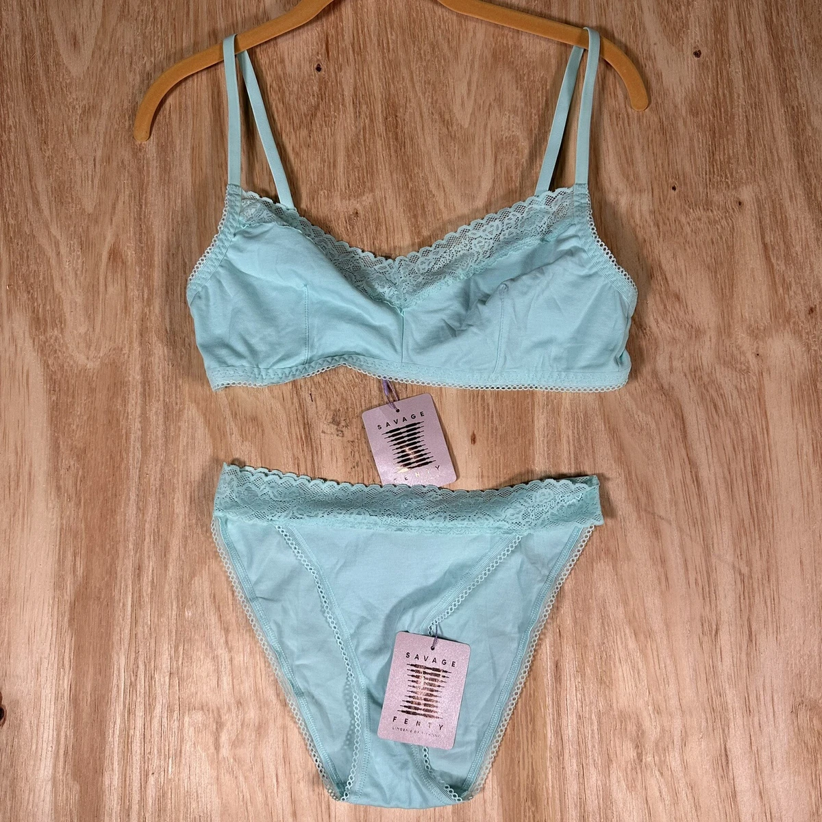 Savage X Fenty Rihanna Blue Lace Bra Panty Set Large Top Small