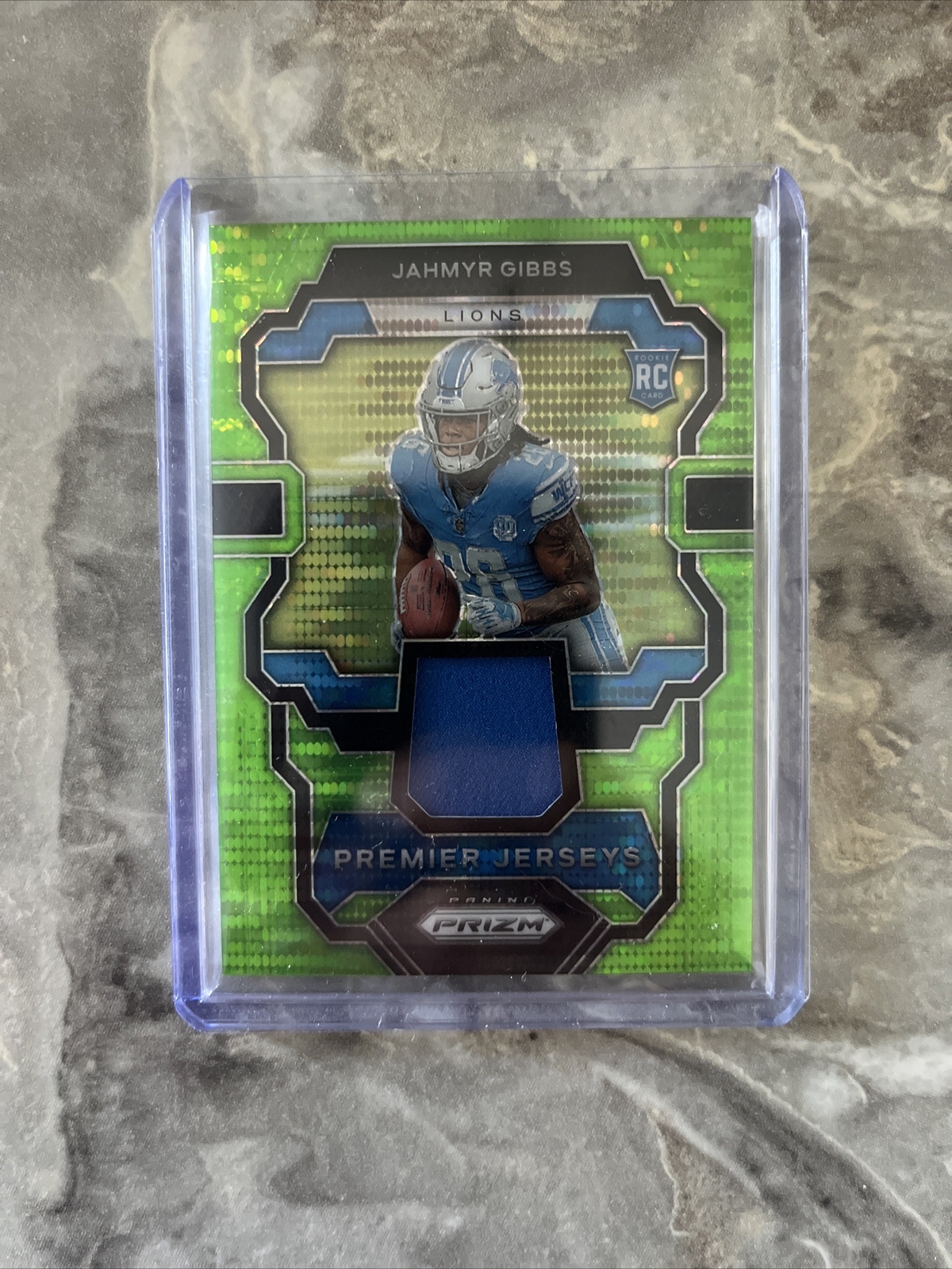 Jahmyr Gibbs 2023 Panini Prizm #PJ-JG Premier Jerseys Green Pulsar Relic RC SP