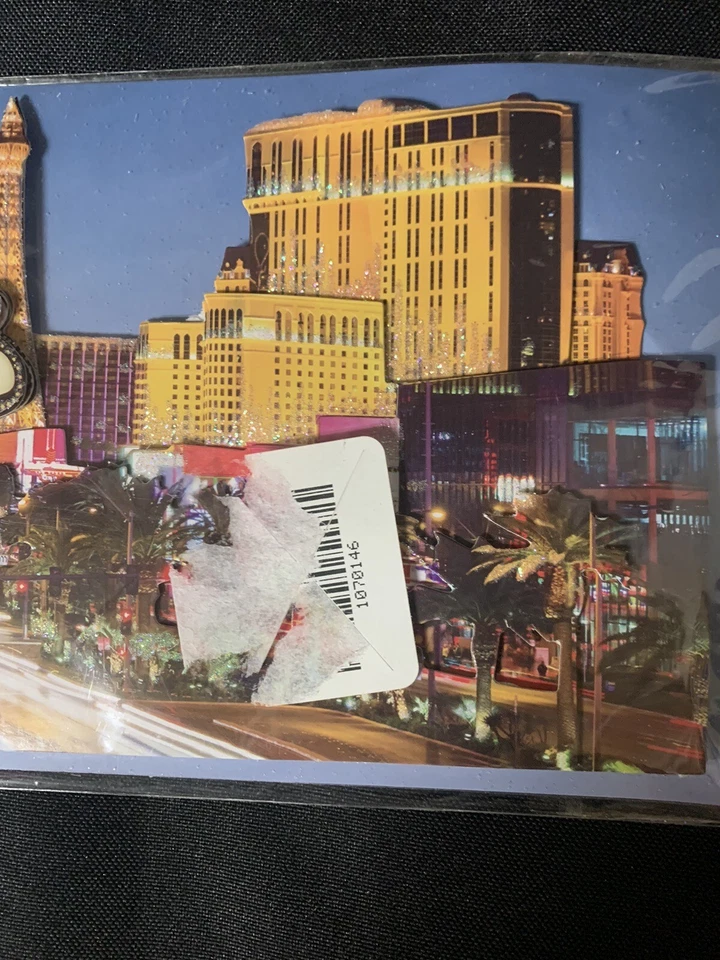 NEW Paper House Las Vegas Nevada 3D Card New in Packaging - Image 3 of 4