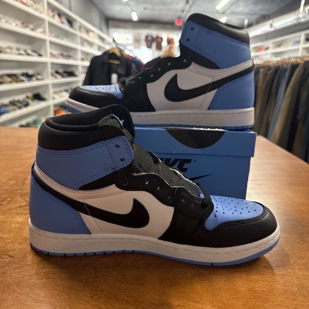 Used Air Jordan 1 High Retro OG 'UNC Toe' Size 9.5 DZ5485-400 | eBay