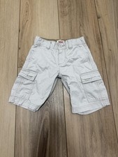 Levi's Boys Cargo Shorts Light Beige Size6-7 yr old. K8