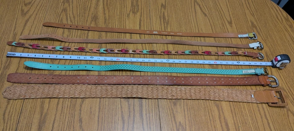 Lot of Five Fossil Belts  + One Banana Republic - Women's Small - Vintage - Image 3 of 4