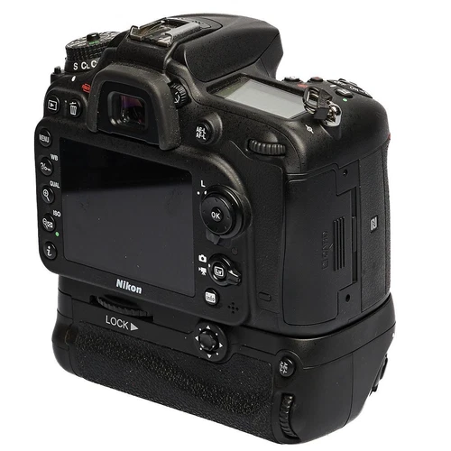 Nikon D7200 schwarz gebraucht Zustand: Akzeptabel - Bild 2 von 5