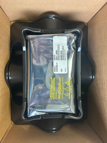 J9577A HP E3800 4 port stacking module: HP Sealed - Picture 2 of 3